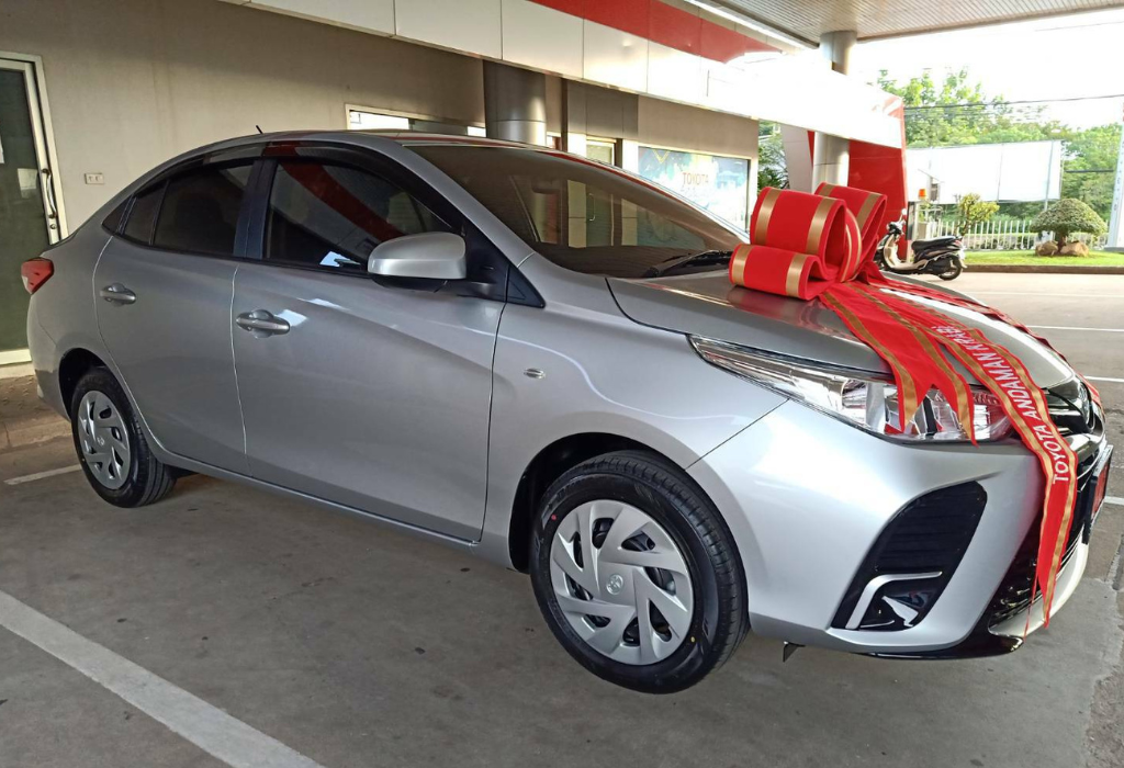 เช่ารถกระบี่ Toyota Yaris ATIV